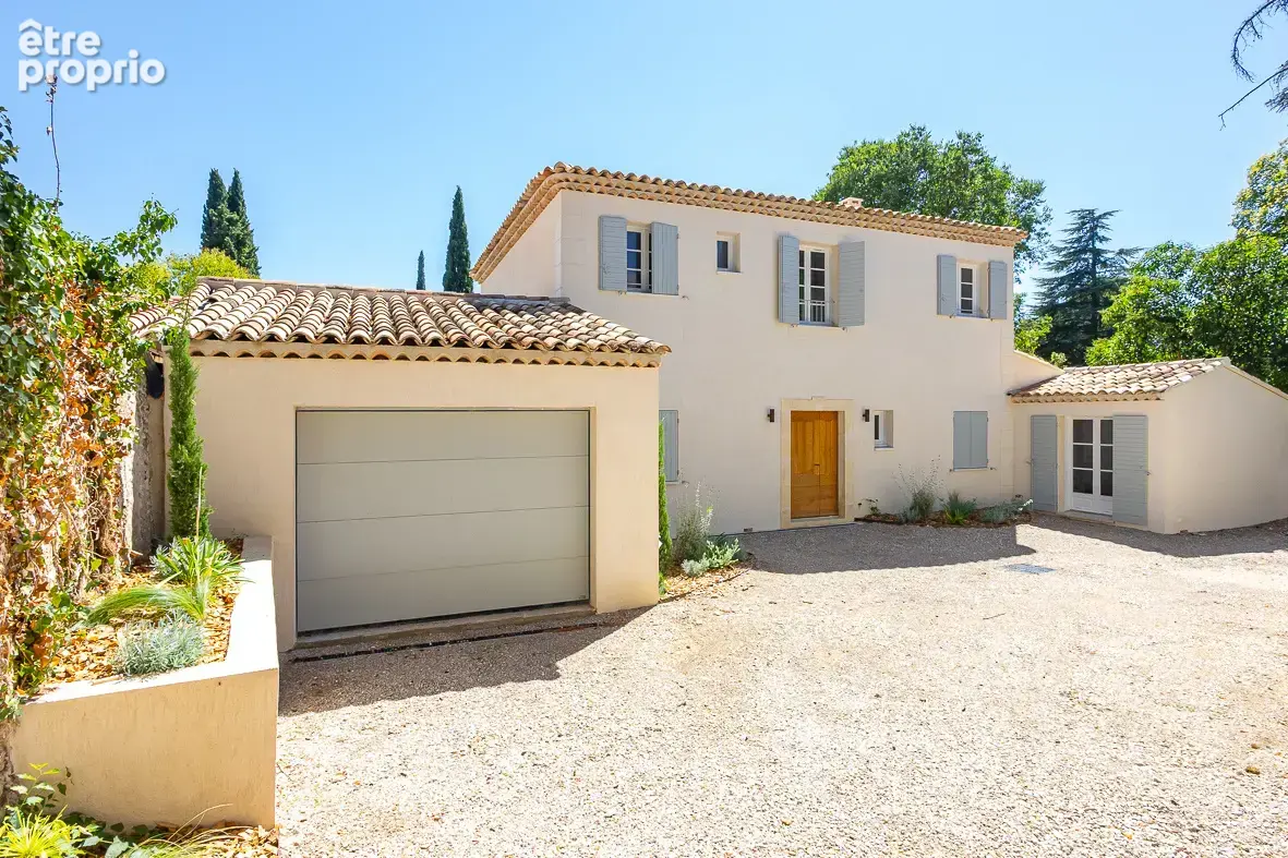 BASTIDE neuve 200 m2 sur 800 m2 de terrain avec piscine. - photo 2