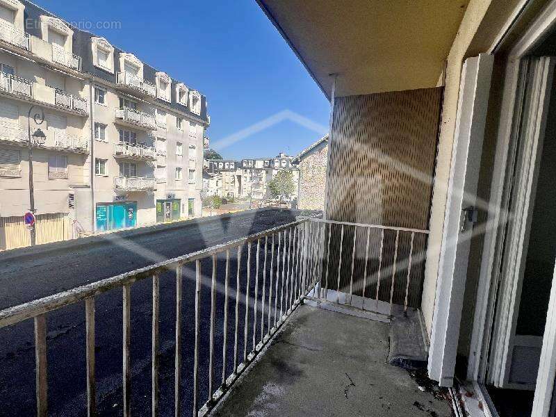 Appartement 30 m² à Combs-La-Ville  - photo 6