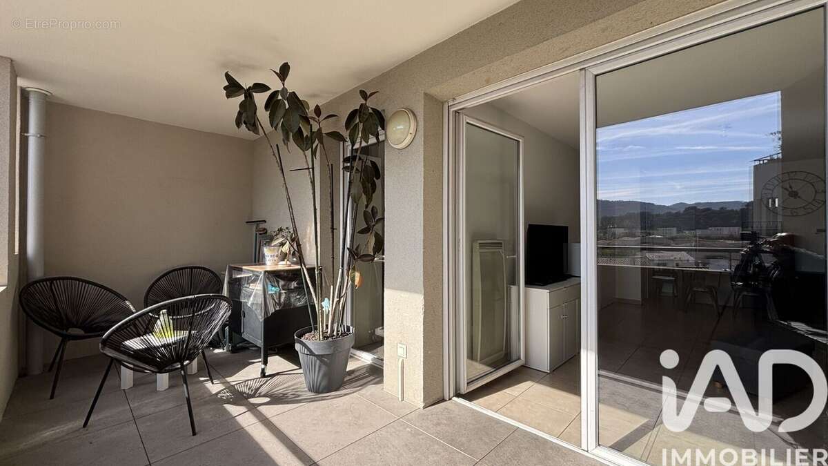 Photo 2 - Appartement à AUBAGNE