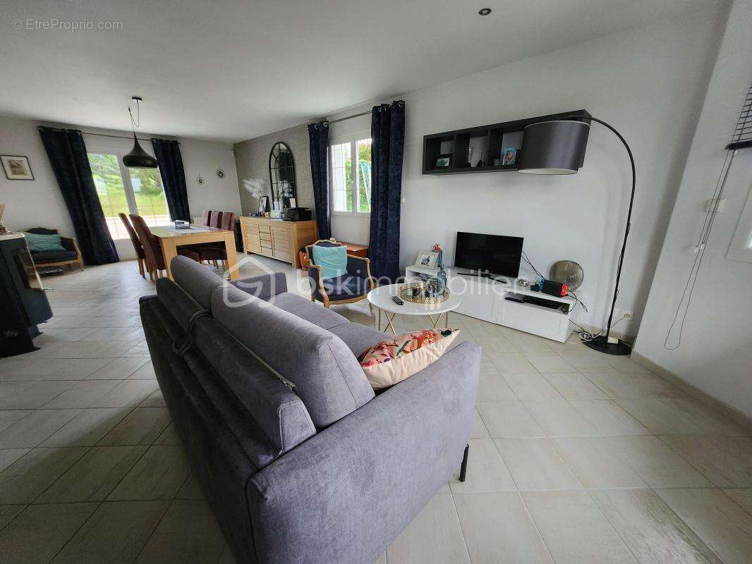 Maison à POUGUES-LES-EAUX