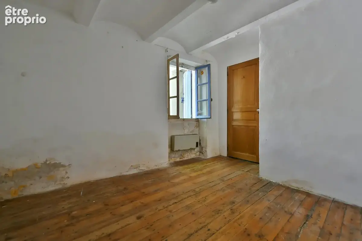 Rare à 13 km d’Uzès : Maison de village à rénover + terrain constructible indépendant - photo 6