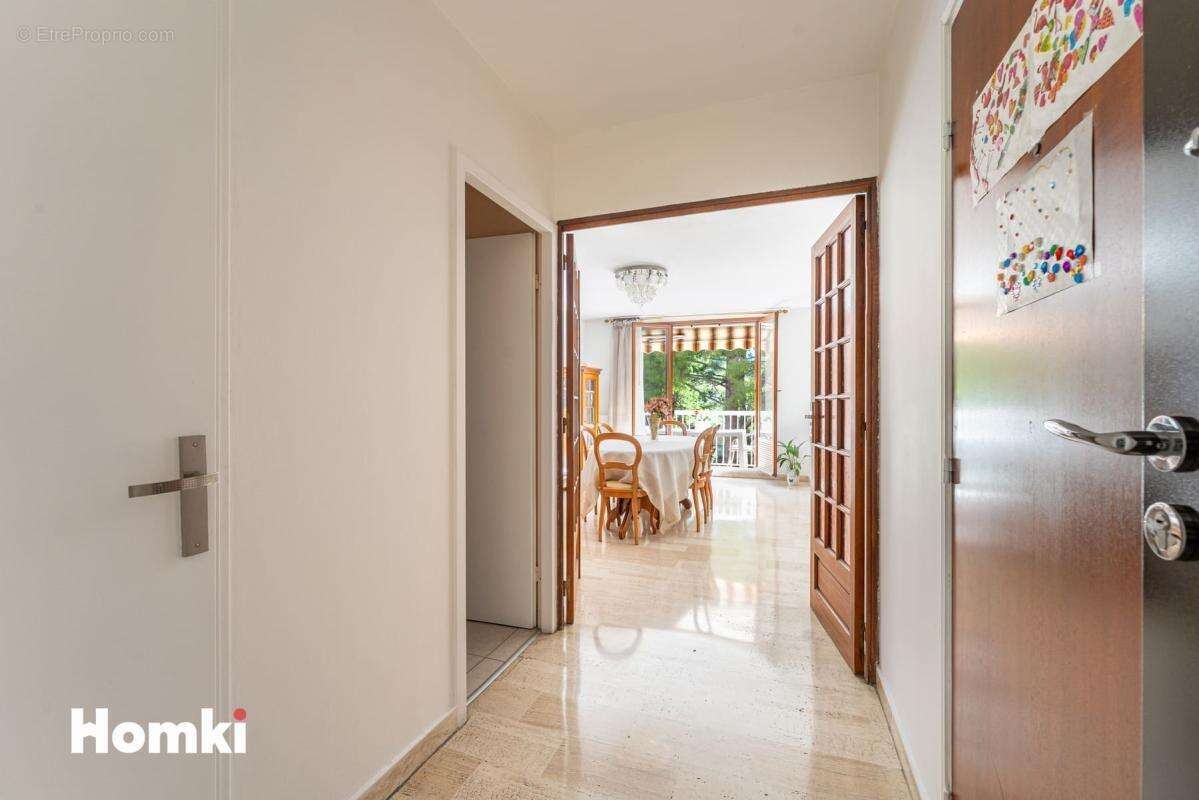 Appartement à MARSEILLE-10E