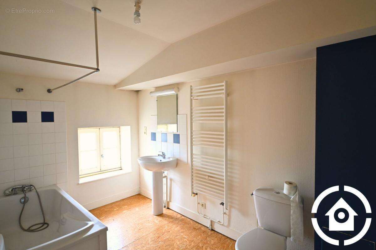 Belle maison de caractère au coeur de Gensac La Pallue - photo 23