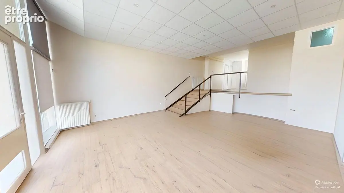 Local professionnel / habitation esprit loft ? 104,65 m² ? Metz Ancienne Ville ? Luminosité et visibilité - photo 5