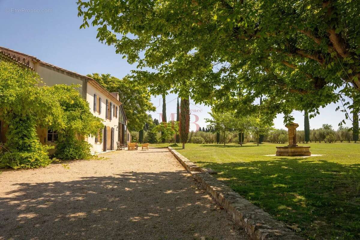 Maison à SAINT-REMY-DE-PROVENCE