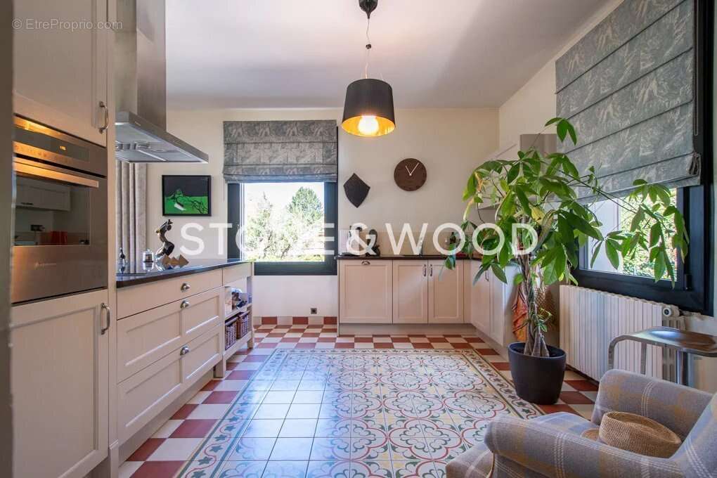 Maison à VEYRIER-DU-LAC