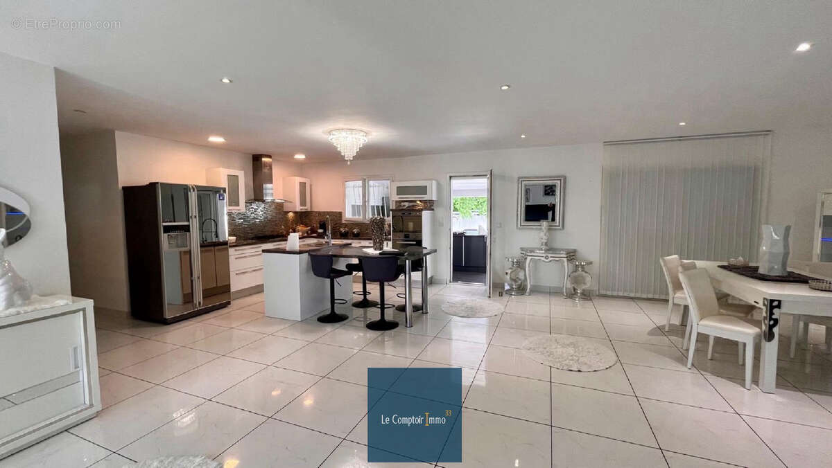Maison en parfait état à Sainte-Eulalie 33 avec Le Comptoir Immo 33 - photo 8