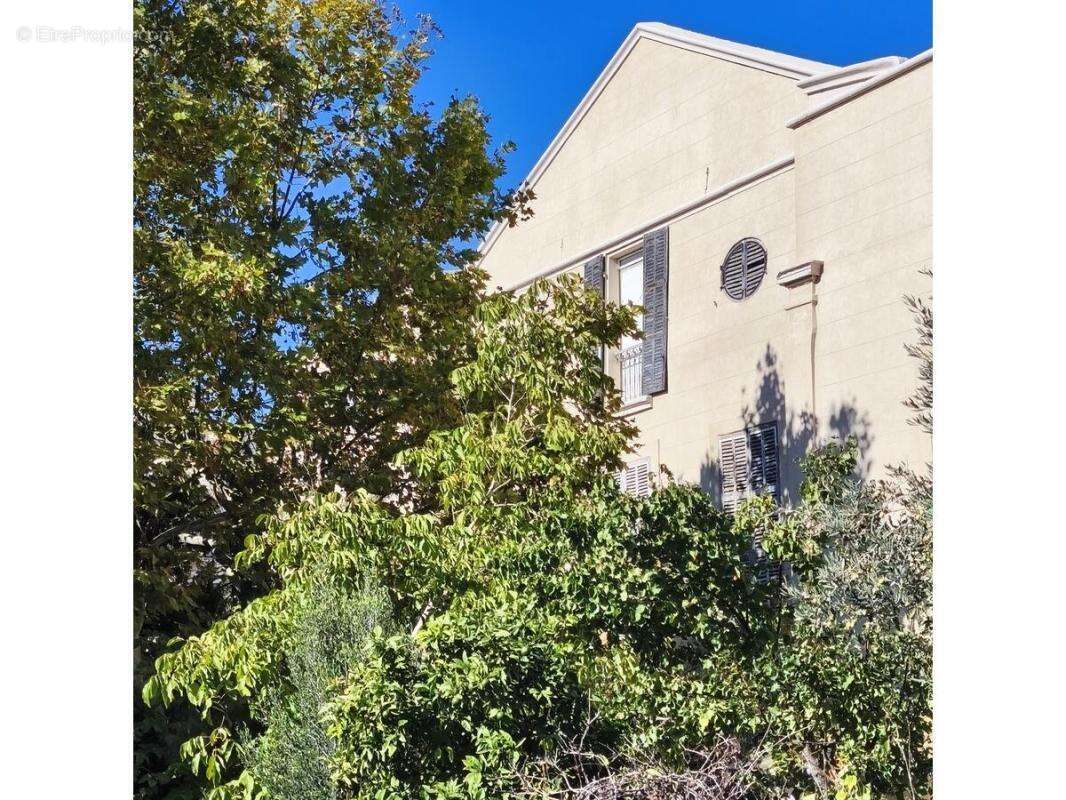 Appartement à MARSEILLE-15E