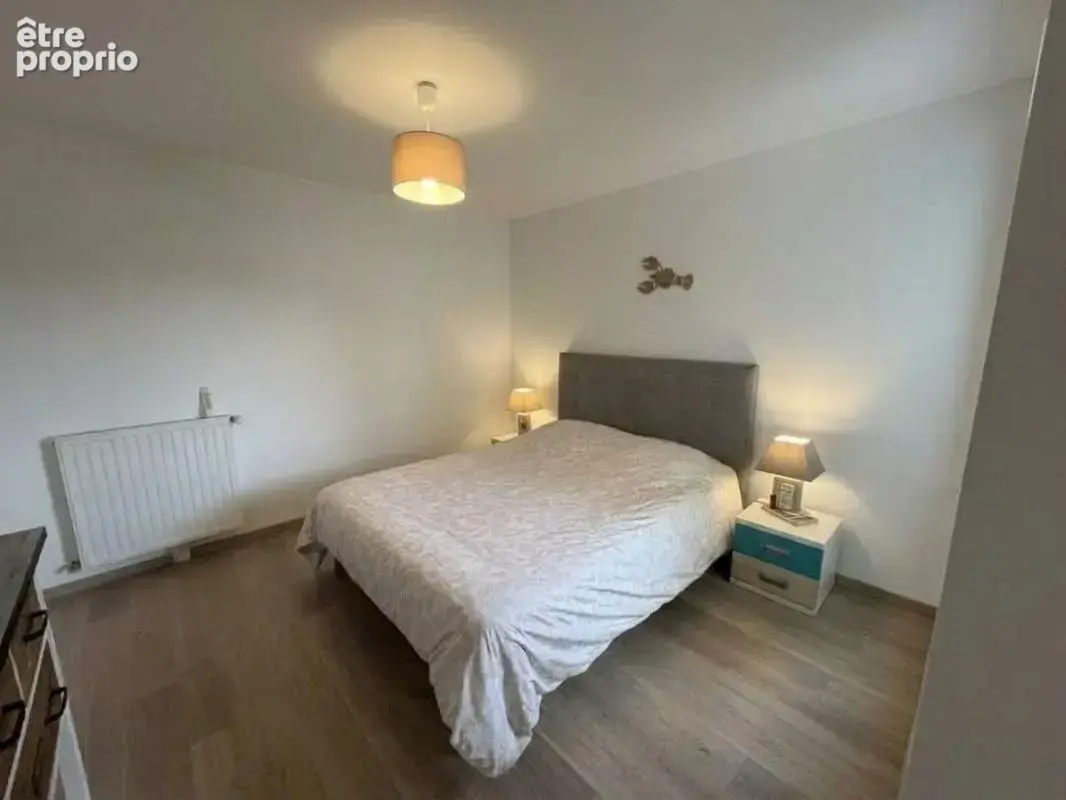 SARZEAU CENTRE – Charmant T2 récent au cœur du bourg - photo 4