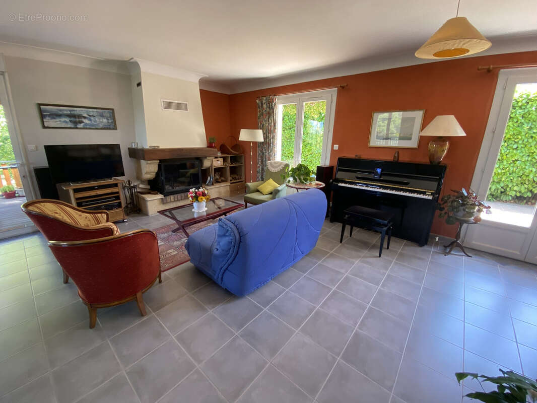 Maison de 195m2 avec jardin, garage à vendre à  Pavie - photo 8