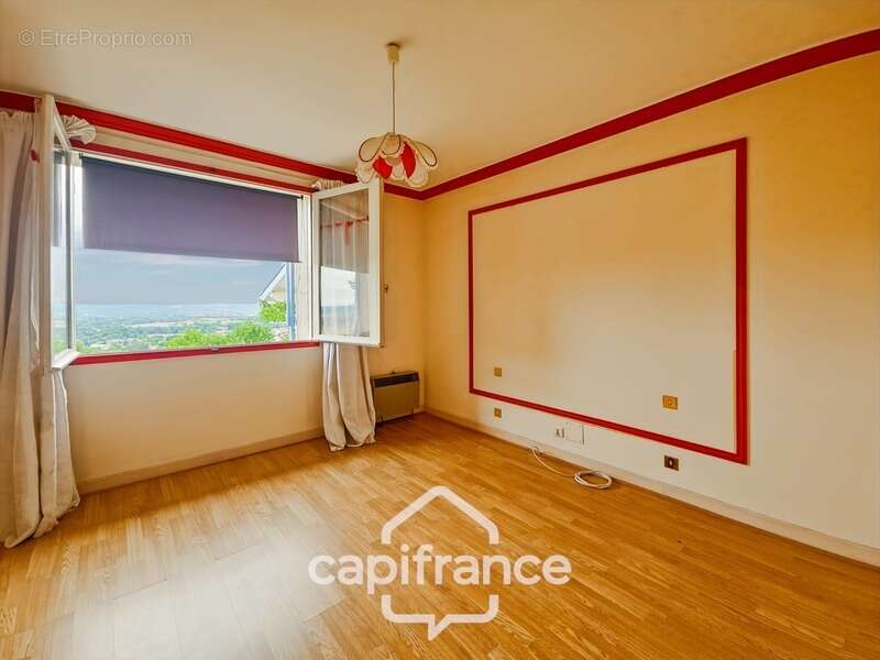 Maison à CASTELCULIER