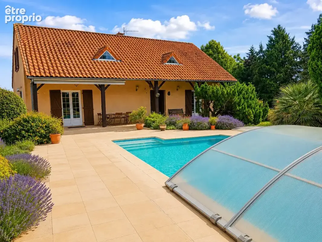 Maison à VIVONNE