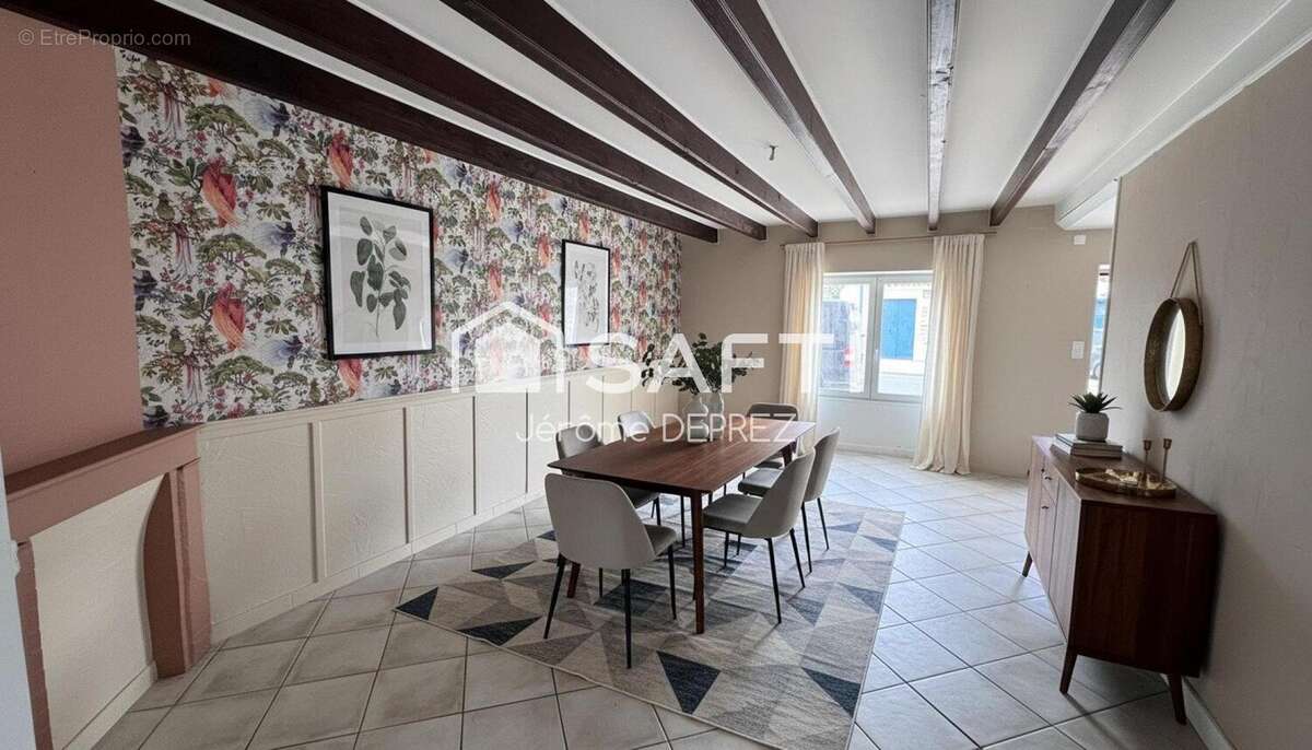 Maison 148 m² à Les Magnils-Reigniers  - photo 2