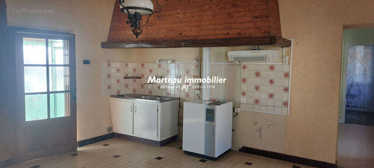 Maison à LA BAZOCHE-GOUET