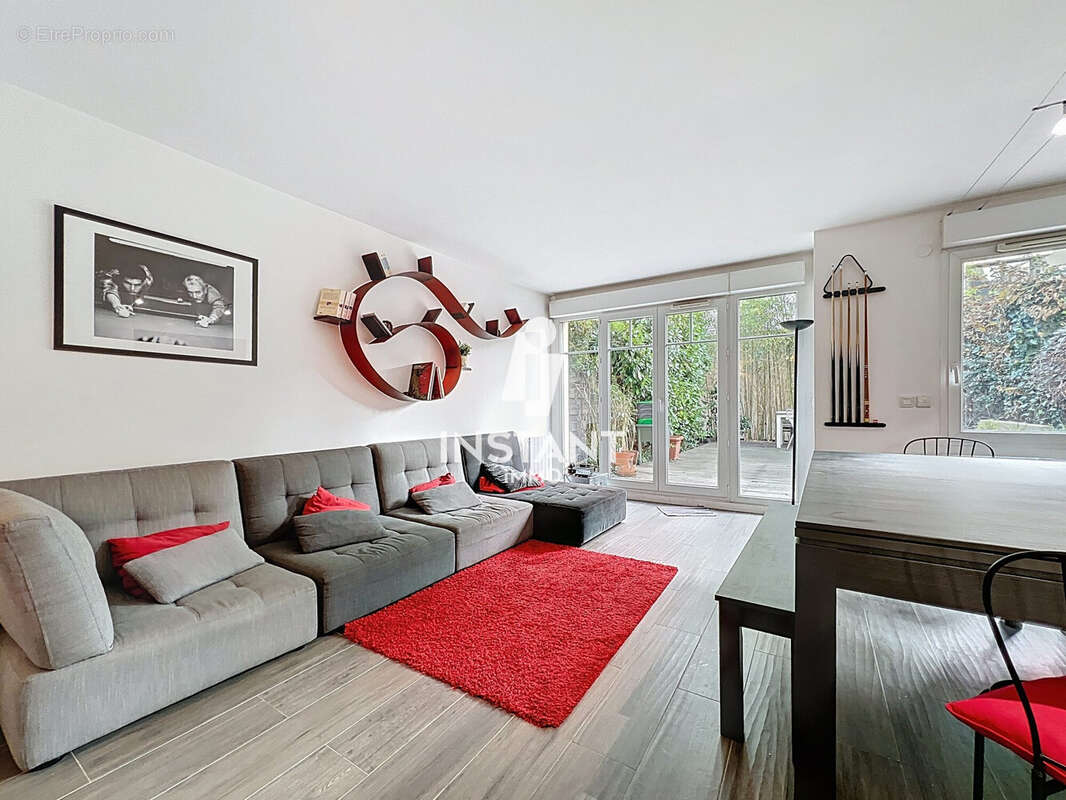 Maison à LA GARENNE-COLOMBES