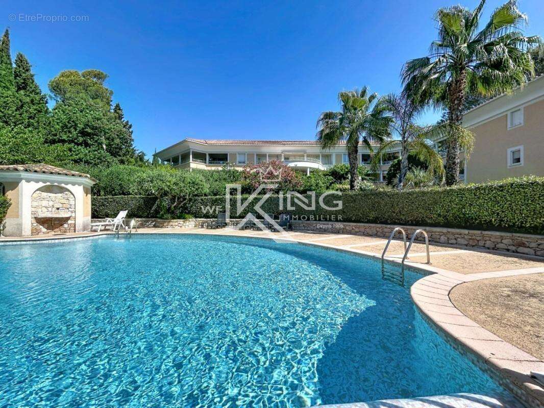 Appartement à SAINT-RAPHAEL