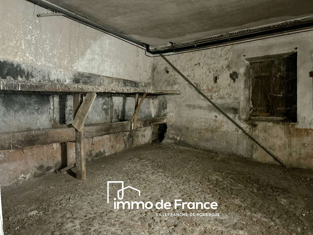 Immeuble de rapport à rénover  178.20m² habitables,  en bastide. - photo 10