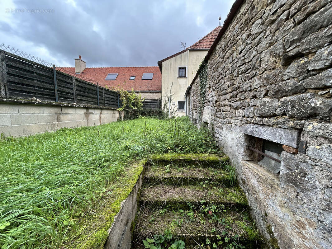 Maison à SEMUR-EN-AUXOIS