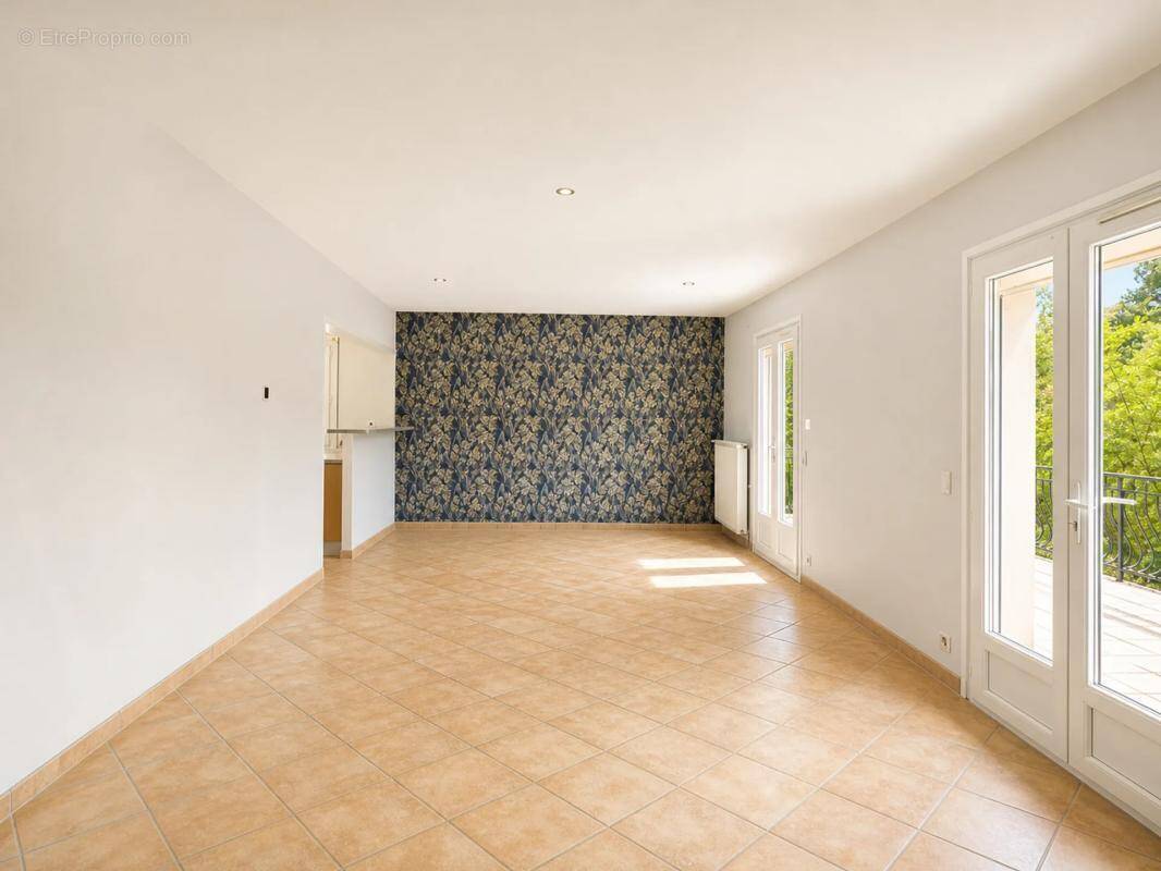 Maison à JARDIN