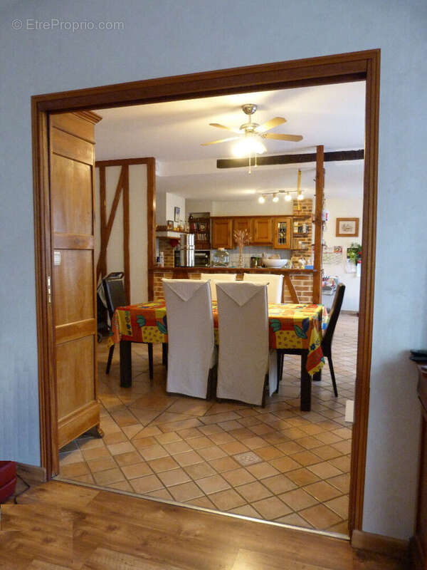 Maison à SAINT-ERBLON