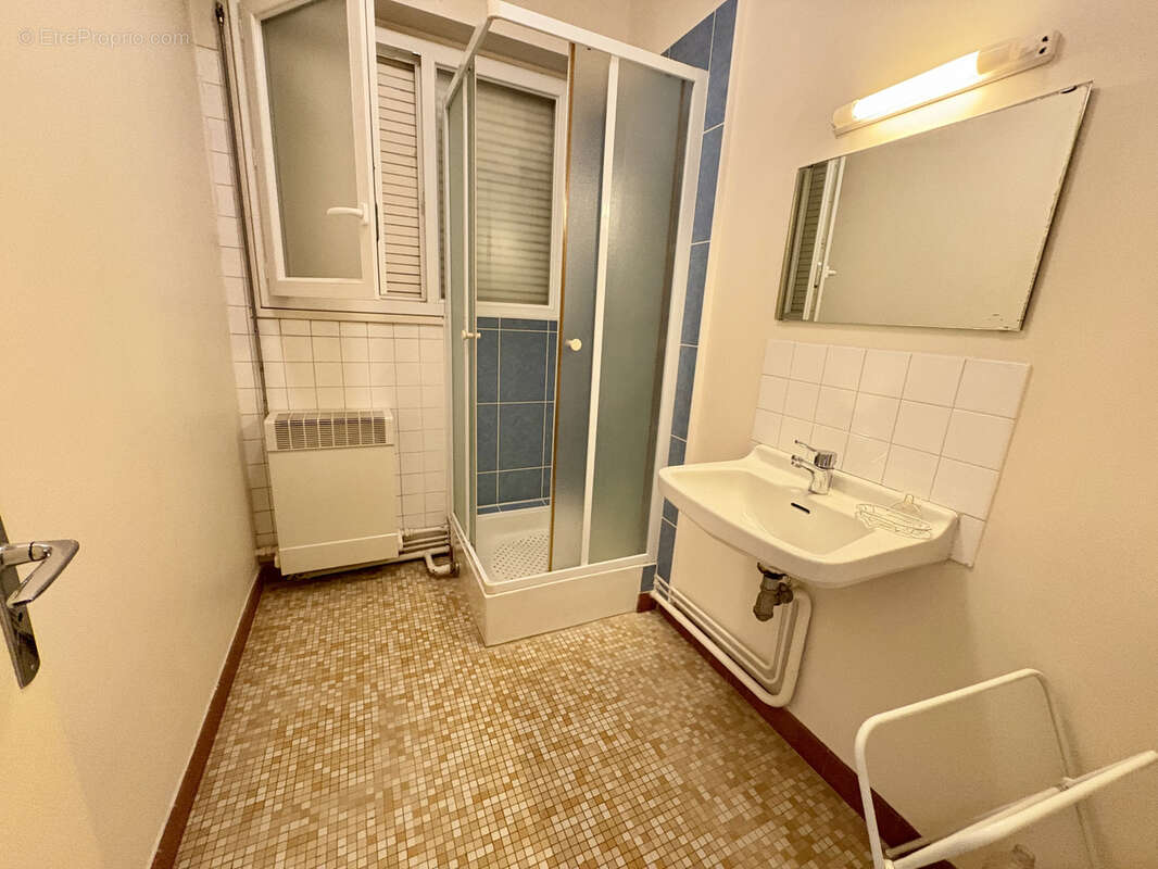 Maison à CHATEAUPONSAC