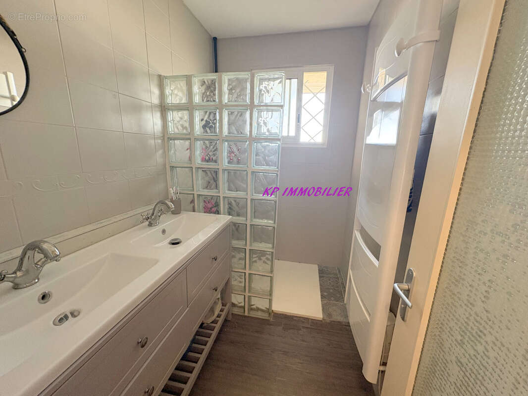 Maison à CUXAC-D&#039;AUDE