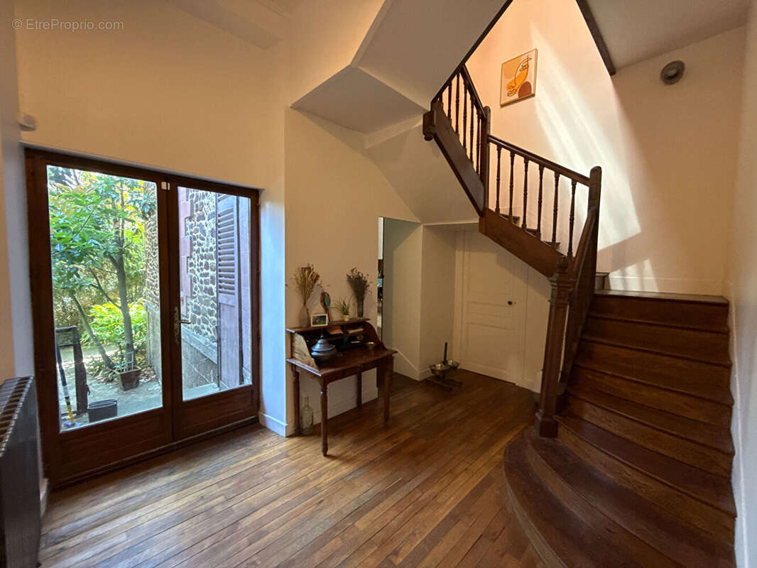 Très jolie Propriété à Cormenon 5 chambres 213m² à 20mn gare TGV - photo 15