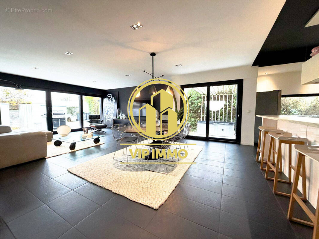 Maison à MARQUETTE-LEZ-LILLE