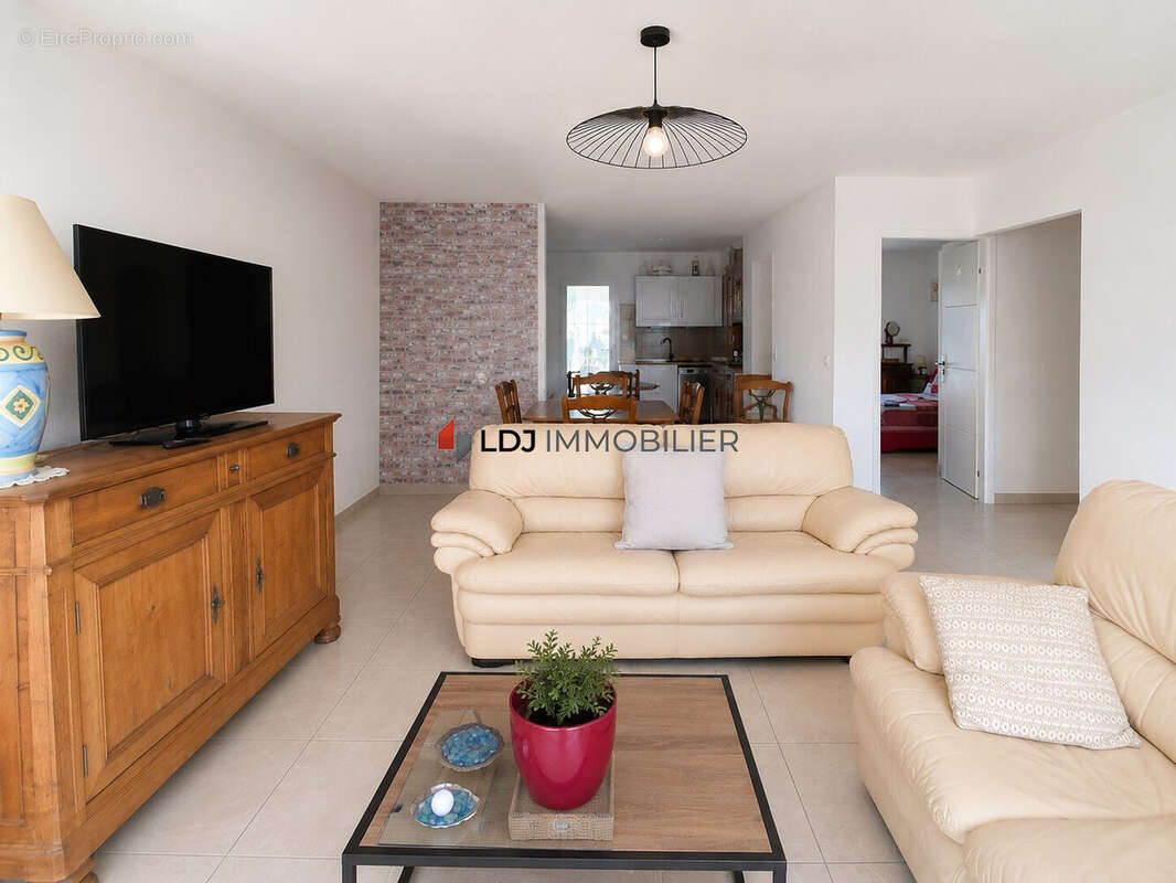 Maison 82 m² à Perpignan  - photo 3