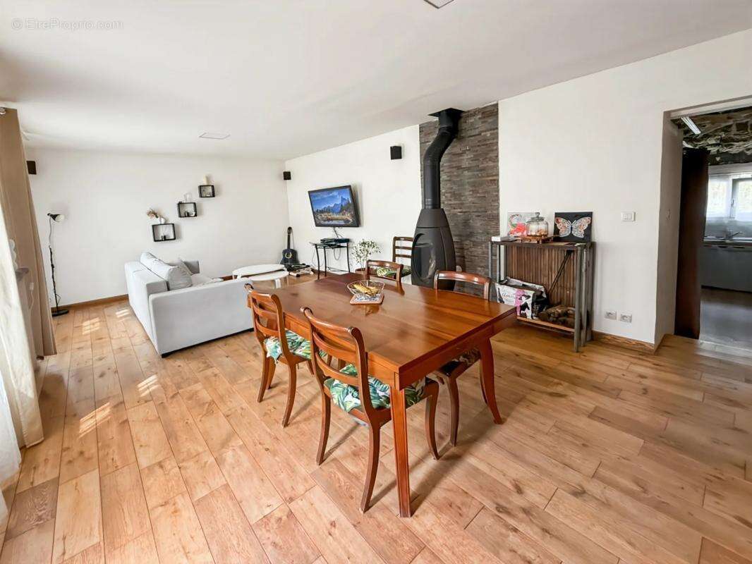 Maison à CHATEAU-LANDON