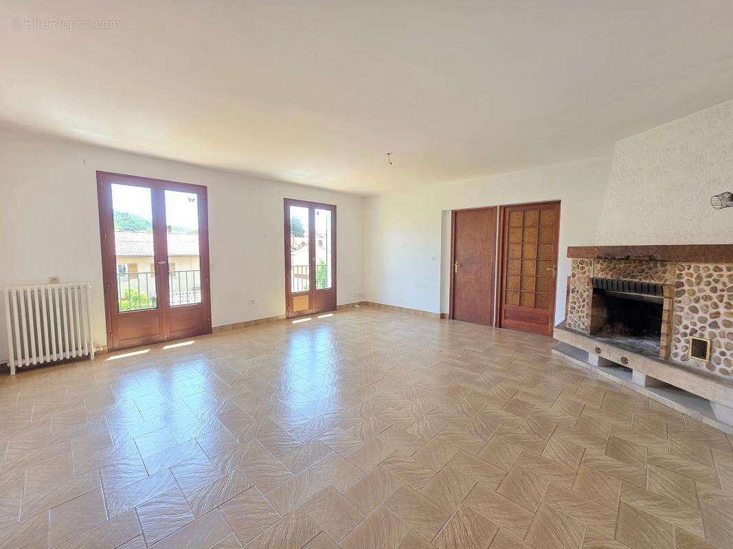 Appartement à DIGNE-LES-BAINS
