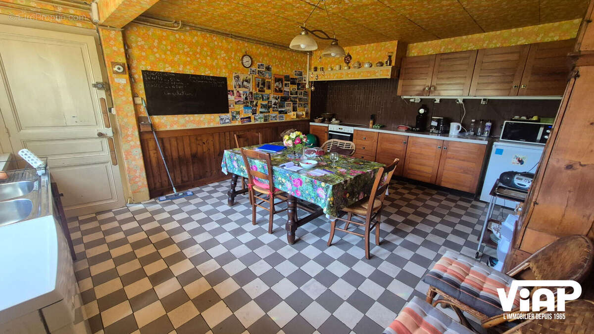 UNIQUE, Quartier ouest, maison début XX siècle - photo 10