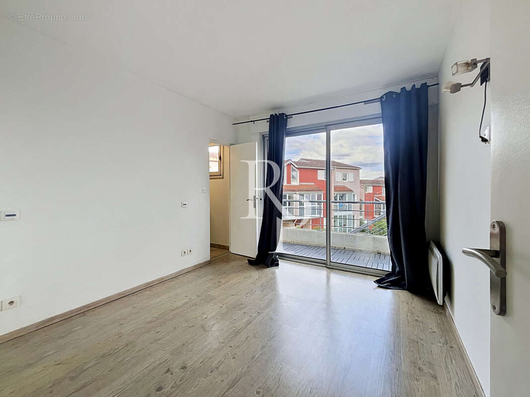 Appartement à CRAPONNE