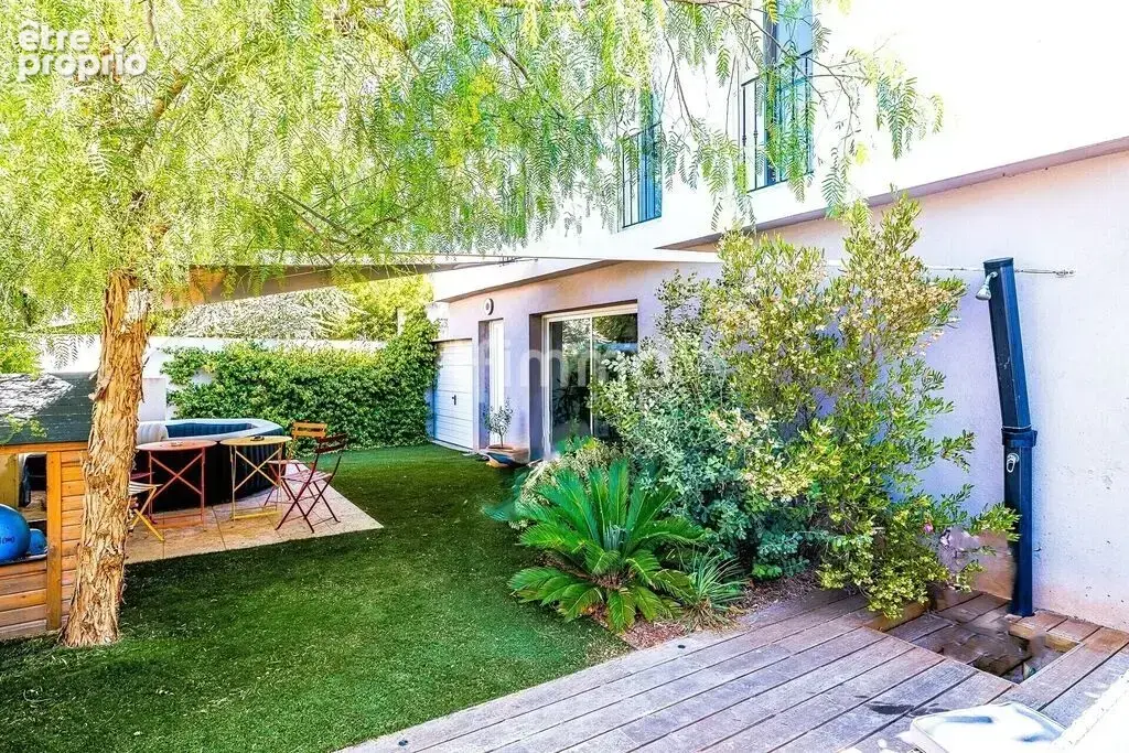Maison à MARSEILLE-12E