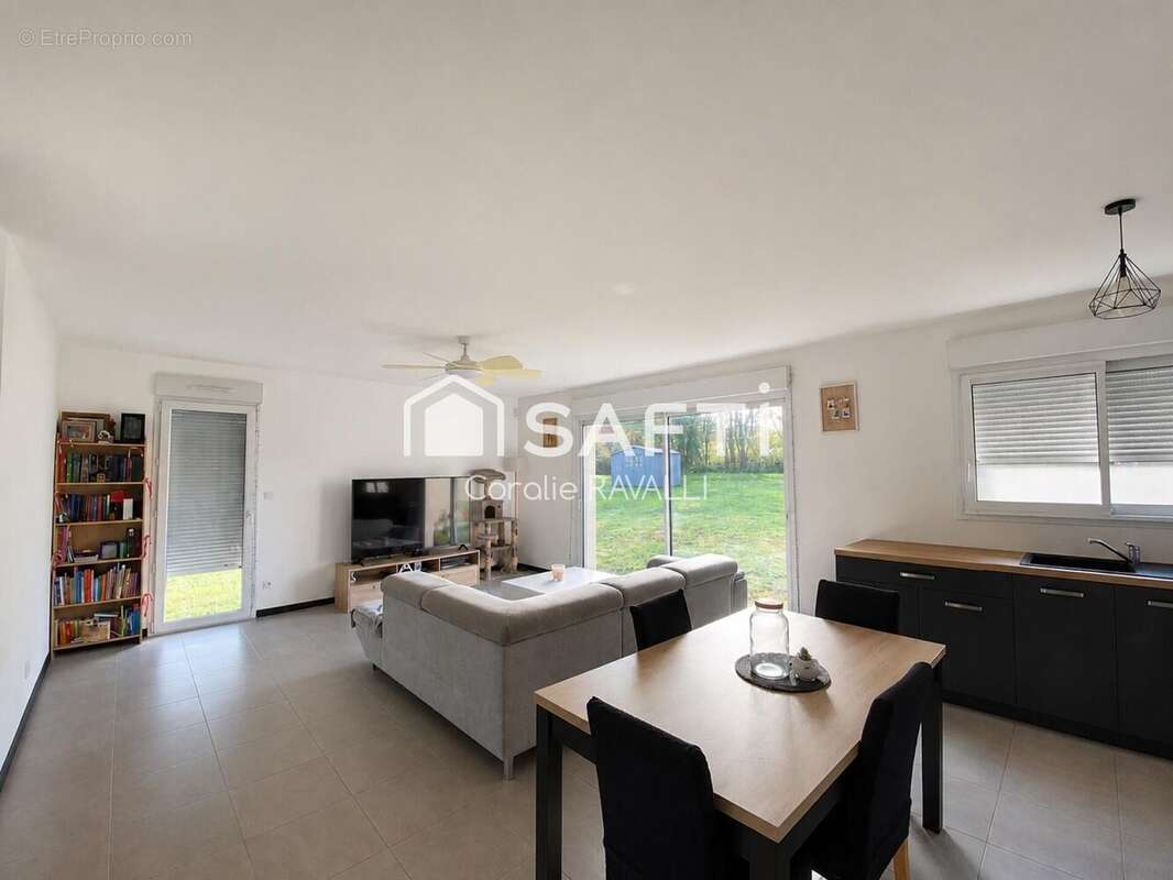 Maison 90 m² à Marthon  - photo 4