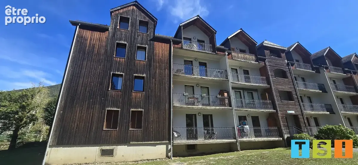 T2 meublé avec balcon en RDC au cur du Parc du Ramel  Bagnères-de-Luchon - photo 2