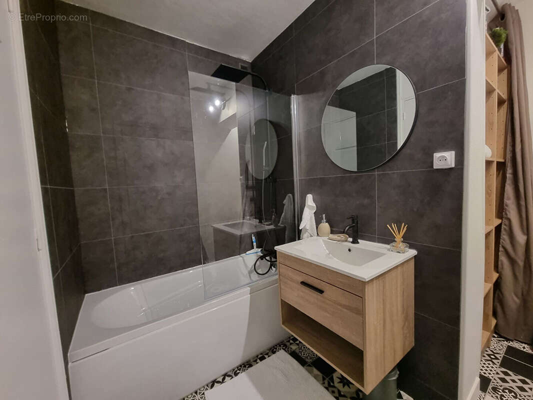 Studio 24.63m² + parking - investissement locatif - photo 3