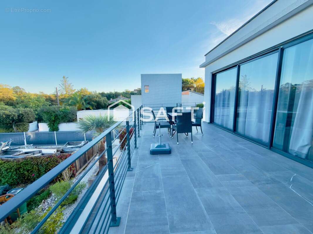 Photo 9 - Maison à FREJUS