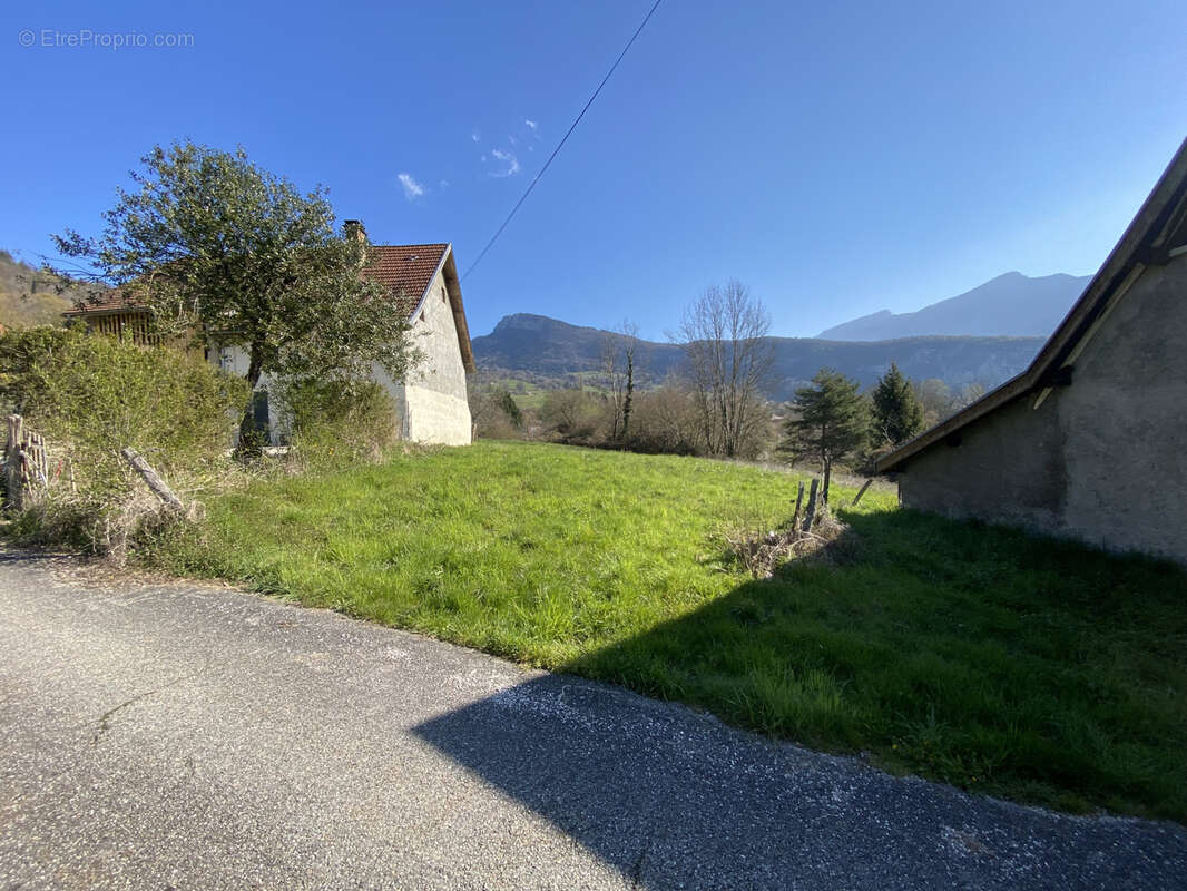 Terrain à LA BAUCHE