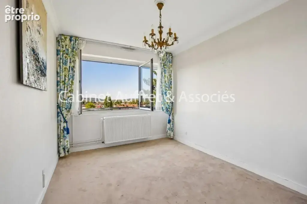 Rare à Vernon - 118 m² + 23 m² de terrasse - photo 8