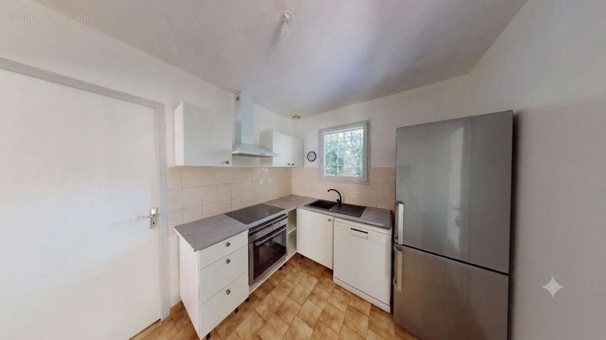 Maison 76 m² à Brignoles  - photo 8