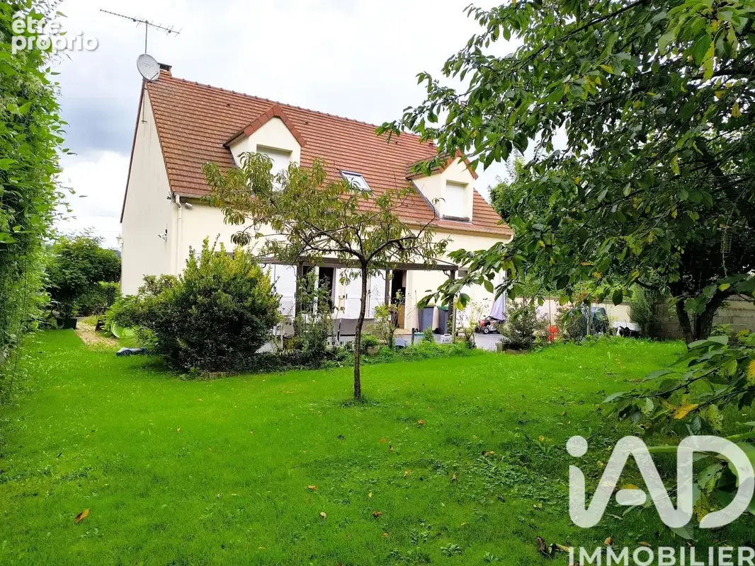 Photo 1 - Maison à MONTEVRAIN