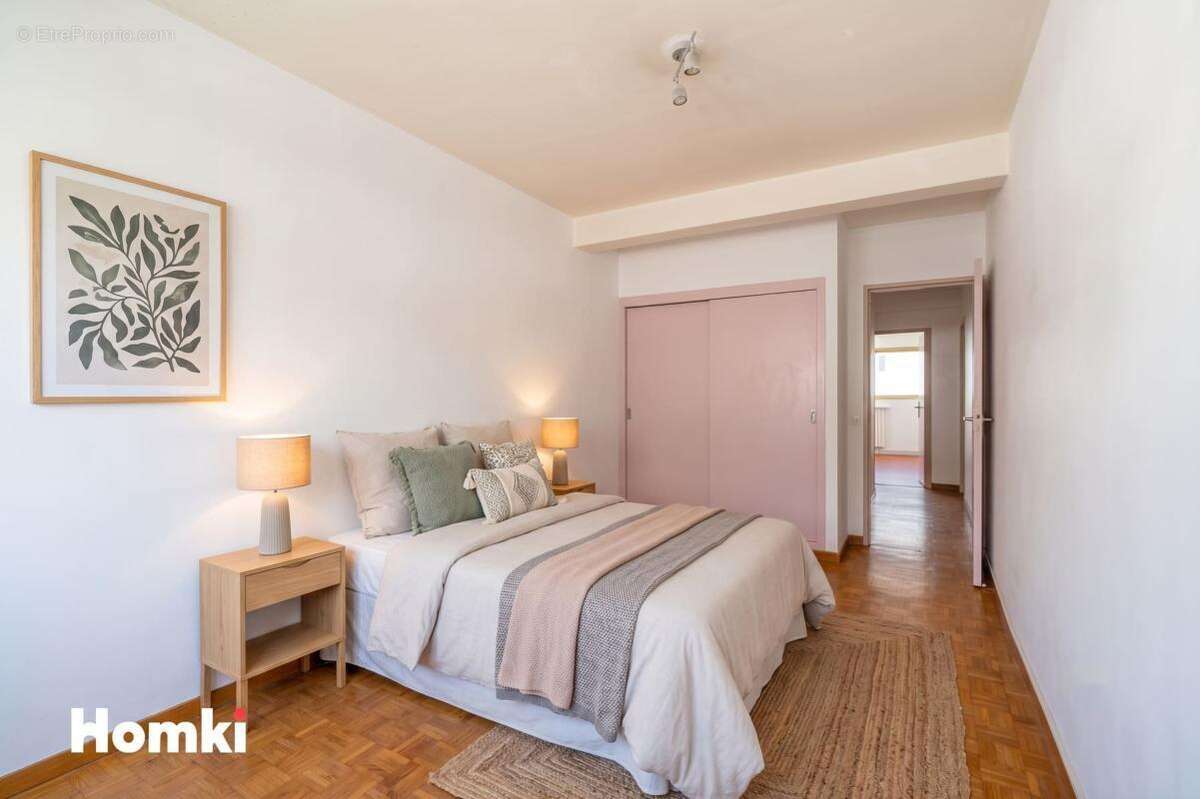 Appartement à MARSEILLE-9E