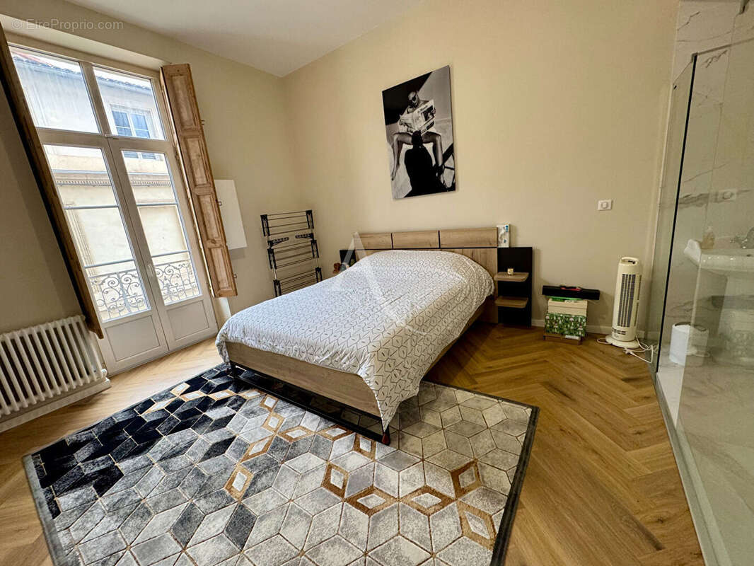 Appartement à NIMES