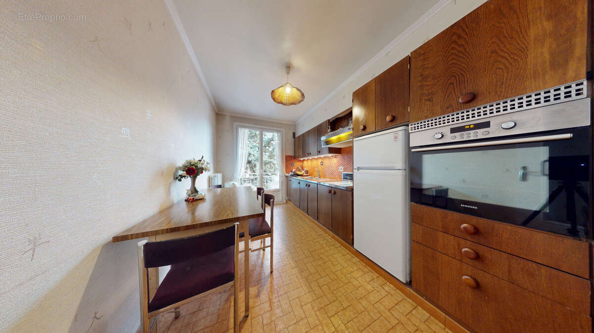 Maison à SARTROUVILLE