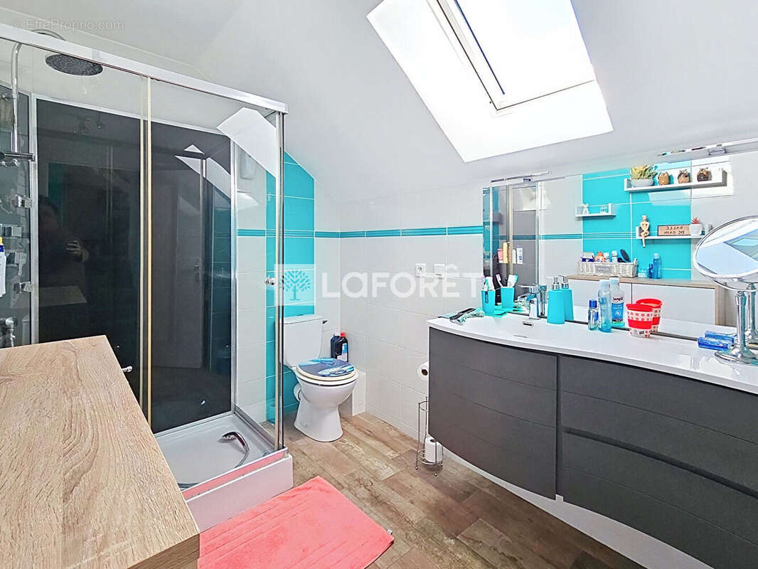 Maison Guegon 5 pièce(s) 132 m2 - photo 8
