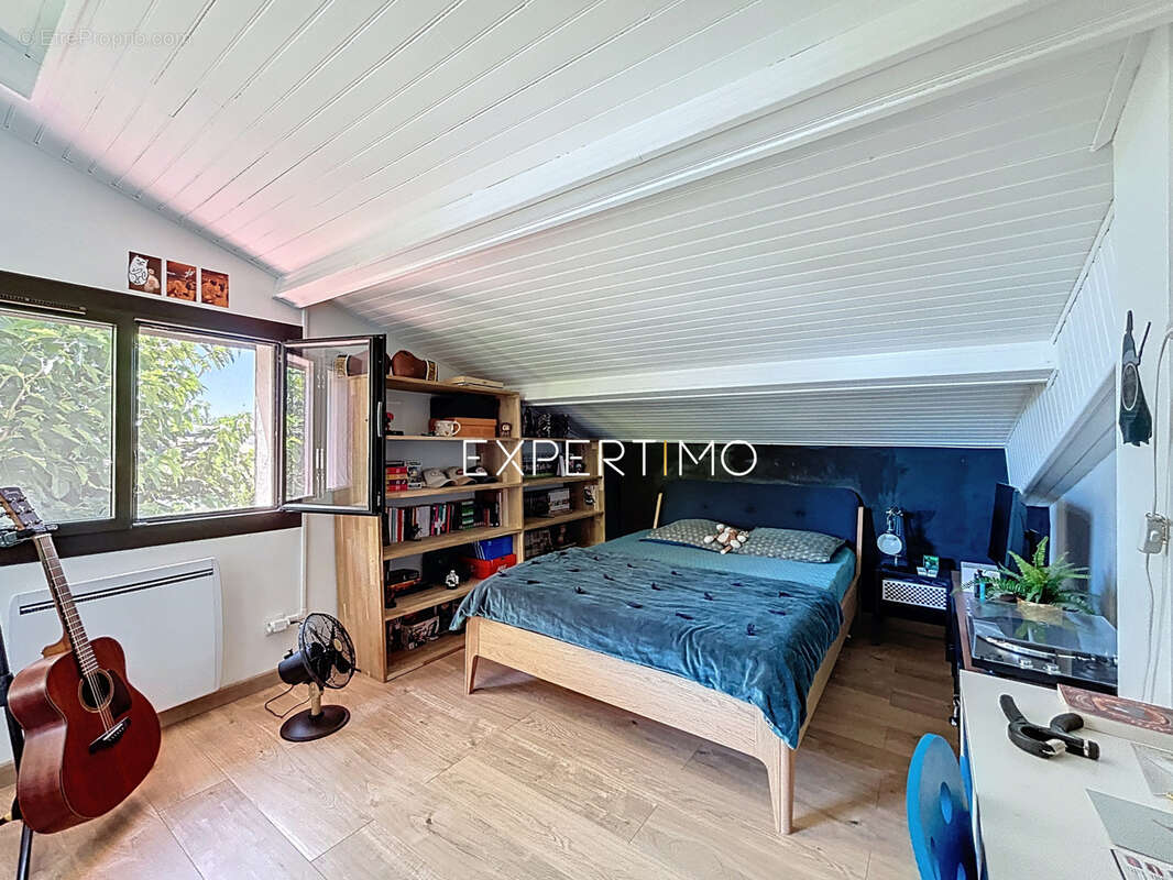 Montgiscard, cadre et environnement très nature pour cette maison de 7 pièces 195m2 env. avec sous-sol complet - photo 17