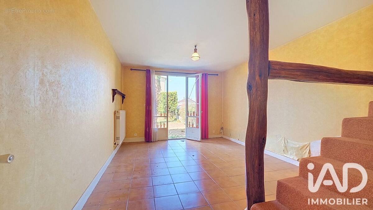Photo 1 - Maison à YZEURE
