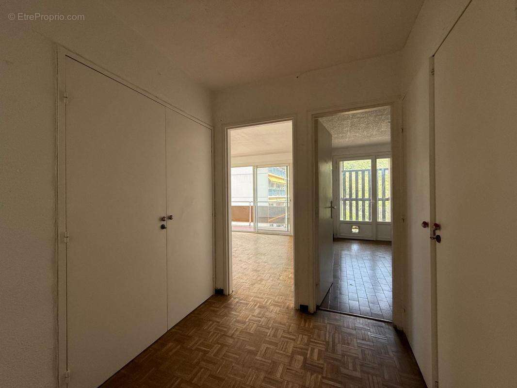 Appartement à MARSEILLE-10E