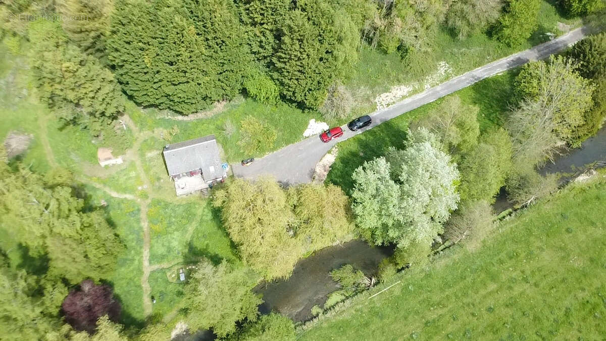 Maison à LA CHAPELLE-YVON